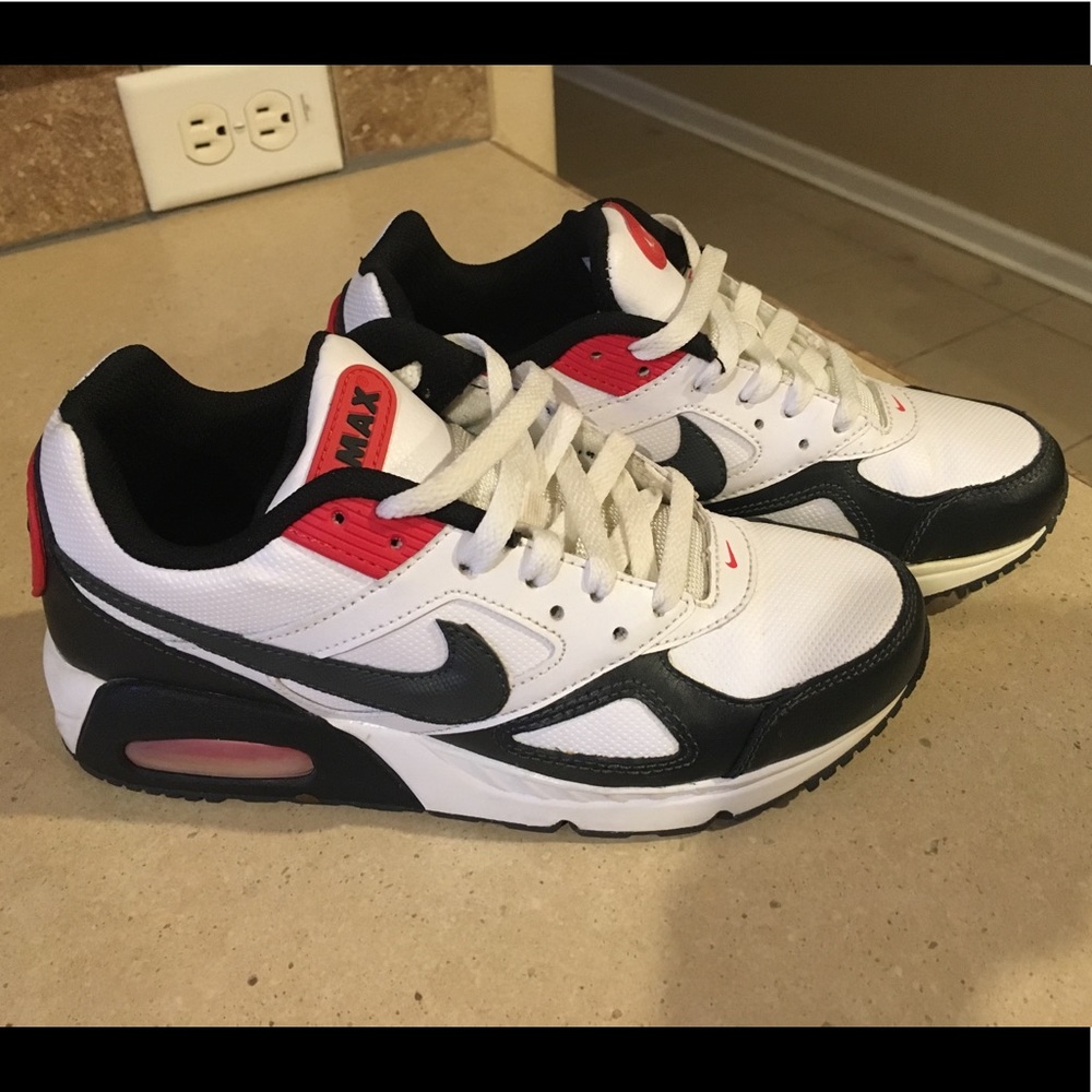 Nike Air Max Size 6.5